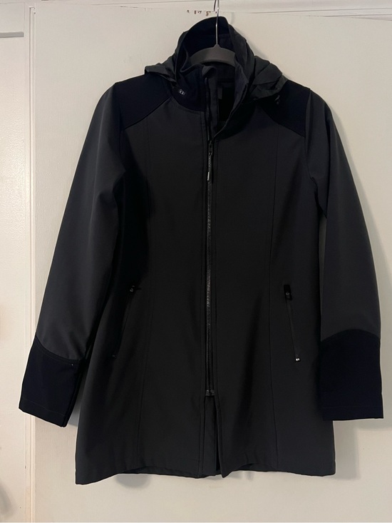 Mondetta Jackets & Blazers - Mondetta Black Women's Hooded Softshell Jacket with hood size S (Y100)